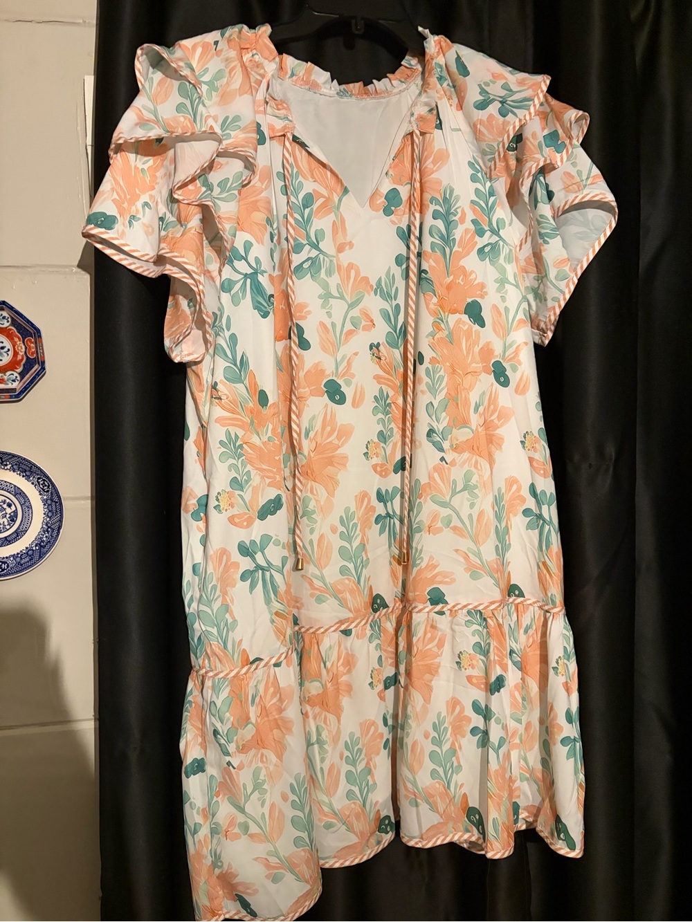 Floral Ruffle-Sleeve Midi Dress in Peach & Teal Size XL